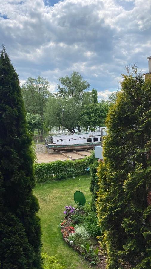 Apartment Nad Jeziorem Drweckim Z Duzym Tarasem